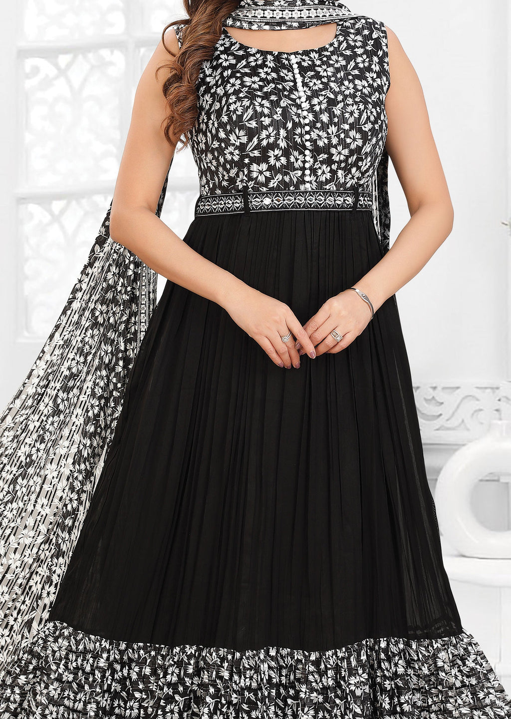 Black & White Brasso Chiffon Long Dress