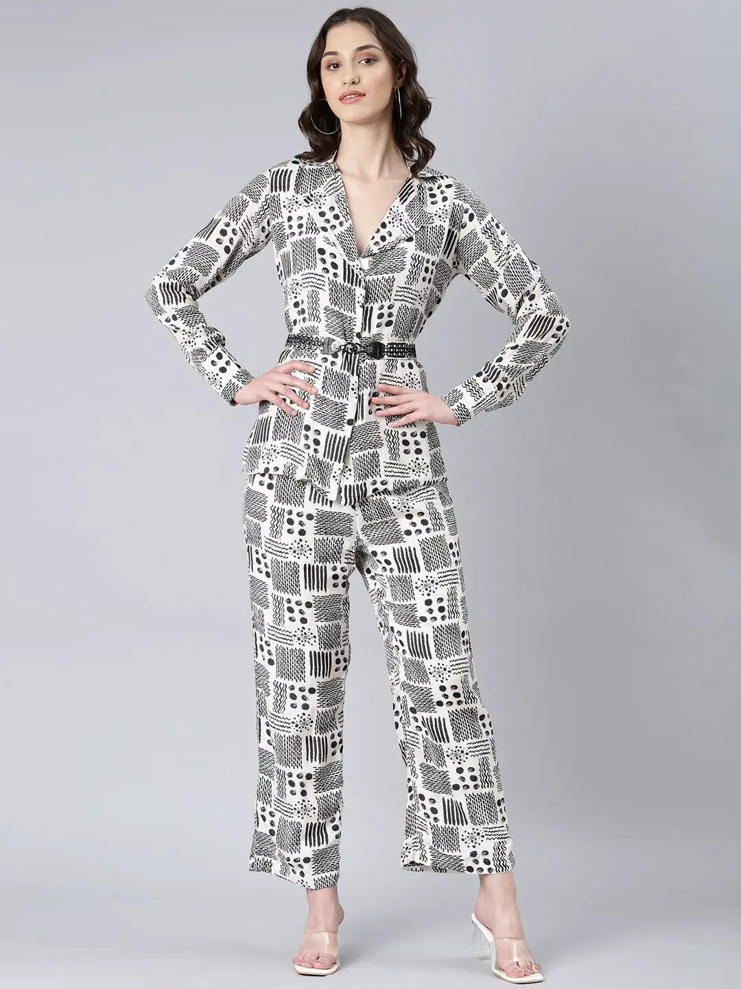 Women's Off White Printed Co-Ords Set With Belt