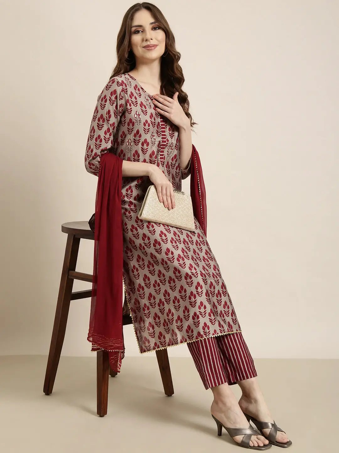 Women's Straight Ethnic Maroon Floral Kurta Sets with Trousers & Dupatta