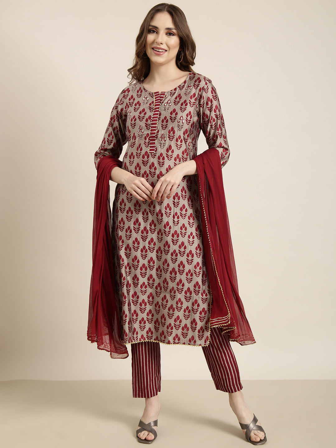 Women's Straight Ethnic Maroon Floral Kurta Sets with Trousers & Dupatta
