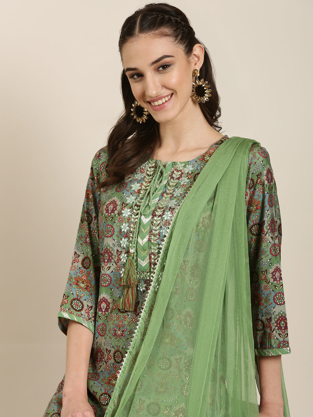Women's Green Floral Printed Tie-Up Neck Kurta Set With Dupatta