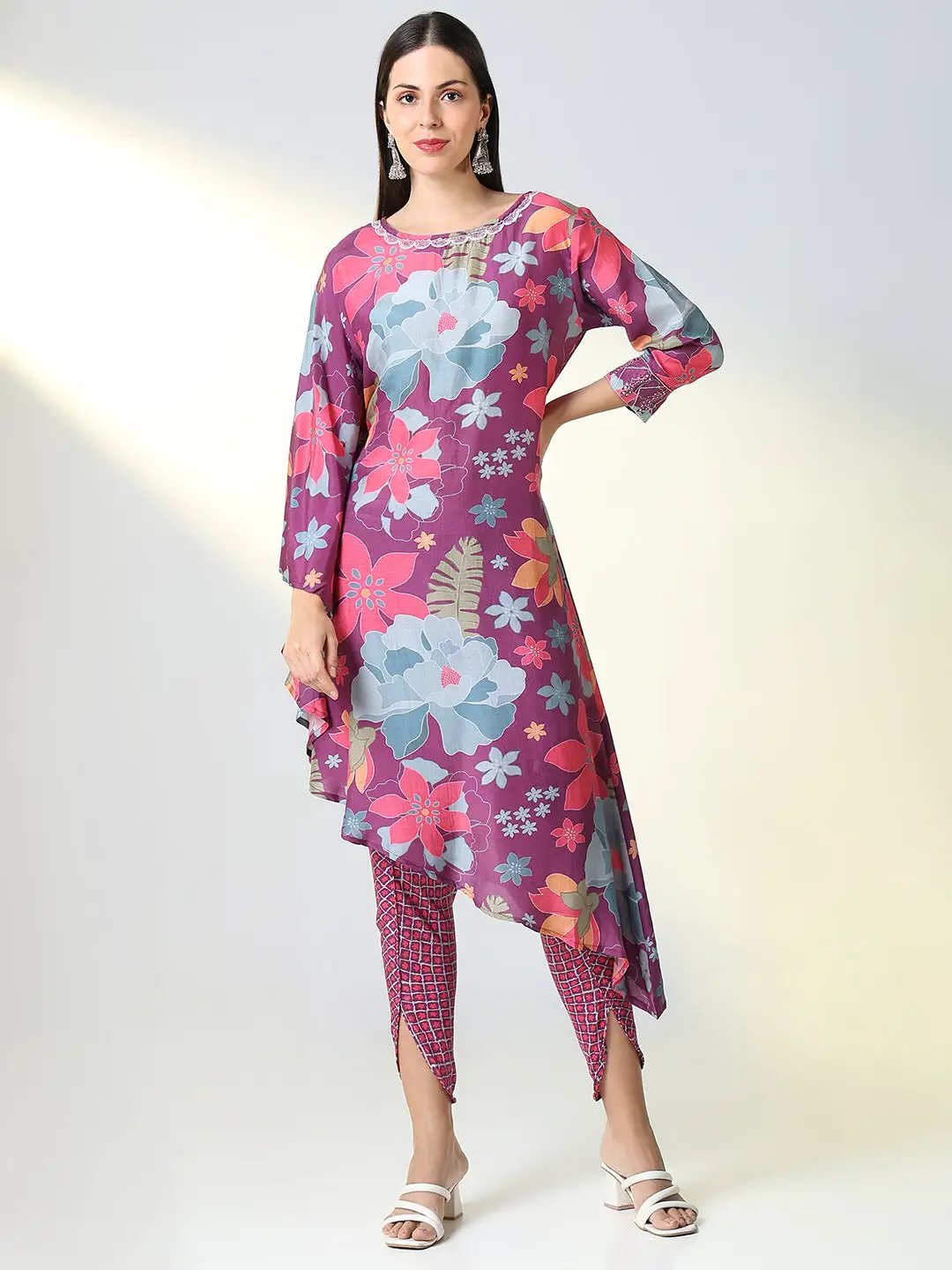 Women's Purple Floral Asymmetric Kurta Set