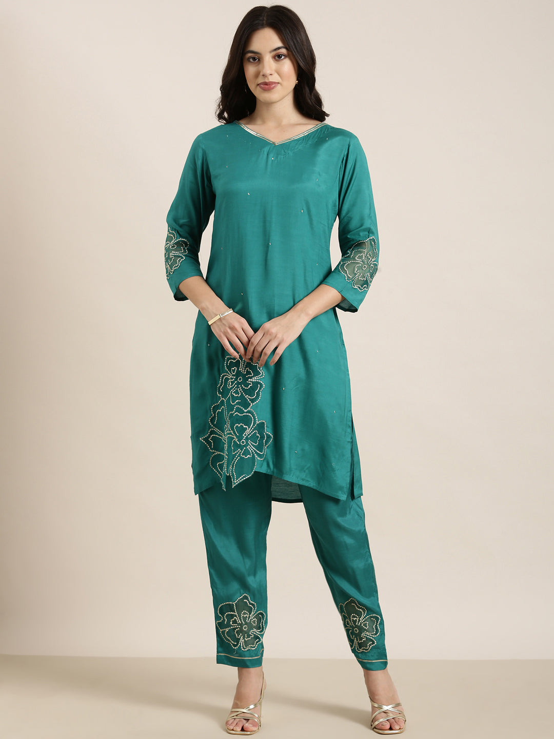 Women's Straight Green Floral Kurta Sets With Trousers