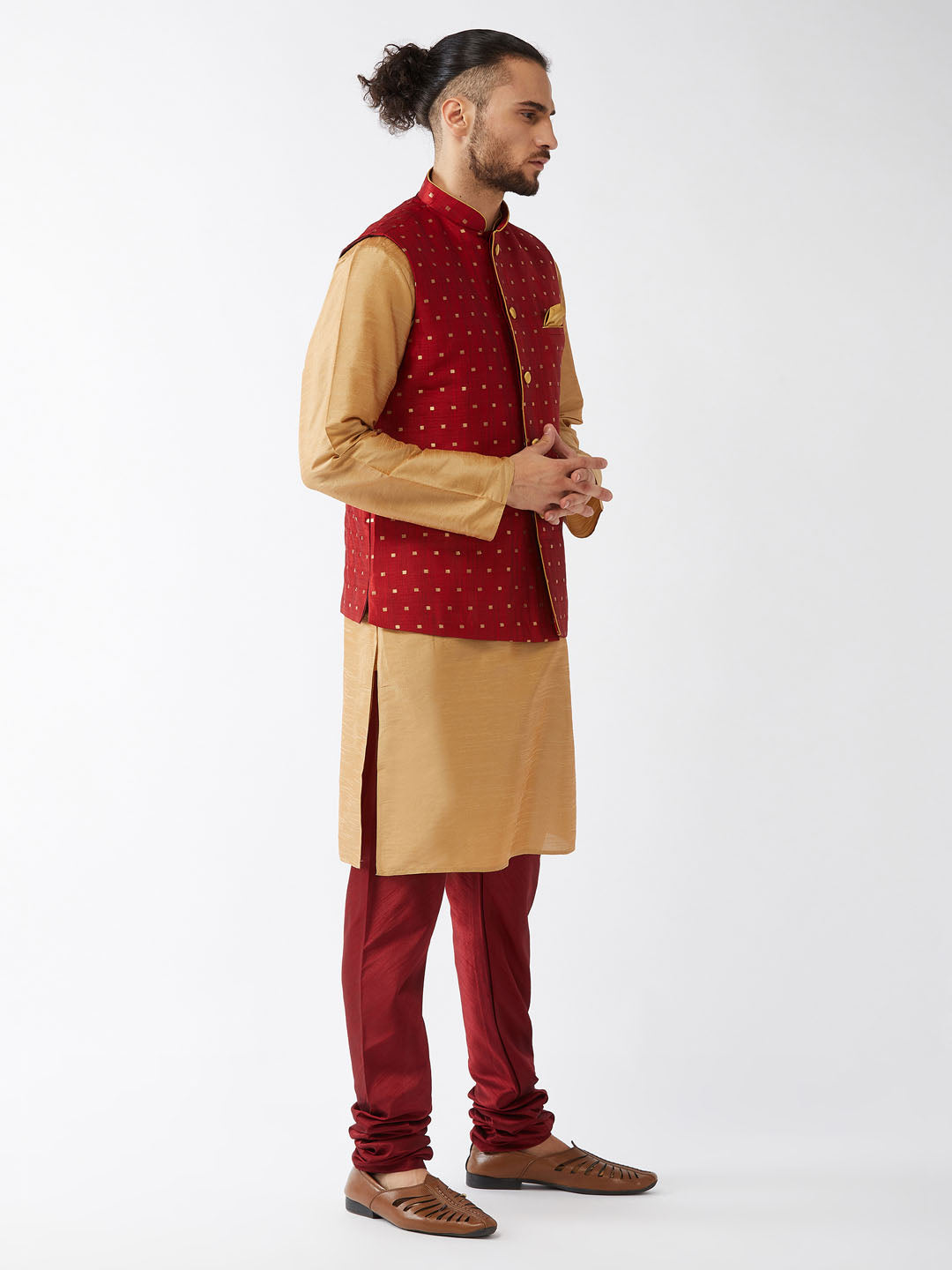 Men's Maroon Zari Weaved Jacket With Kurta Pyjama Set