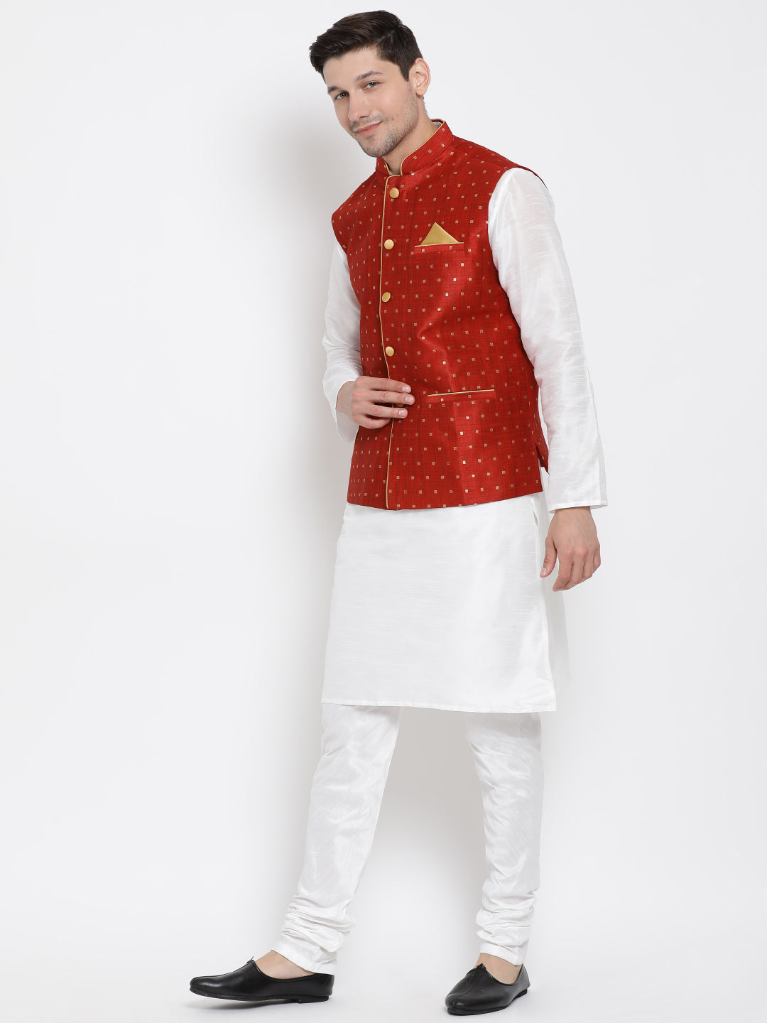 Men's Maroon Zari Weaved Jacket With Kurta Pyjama Set