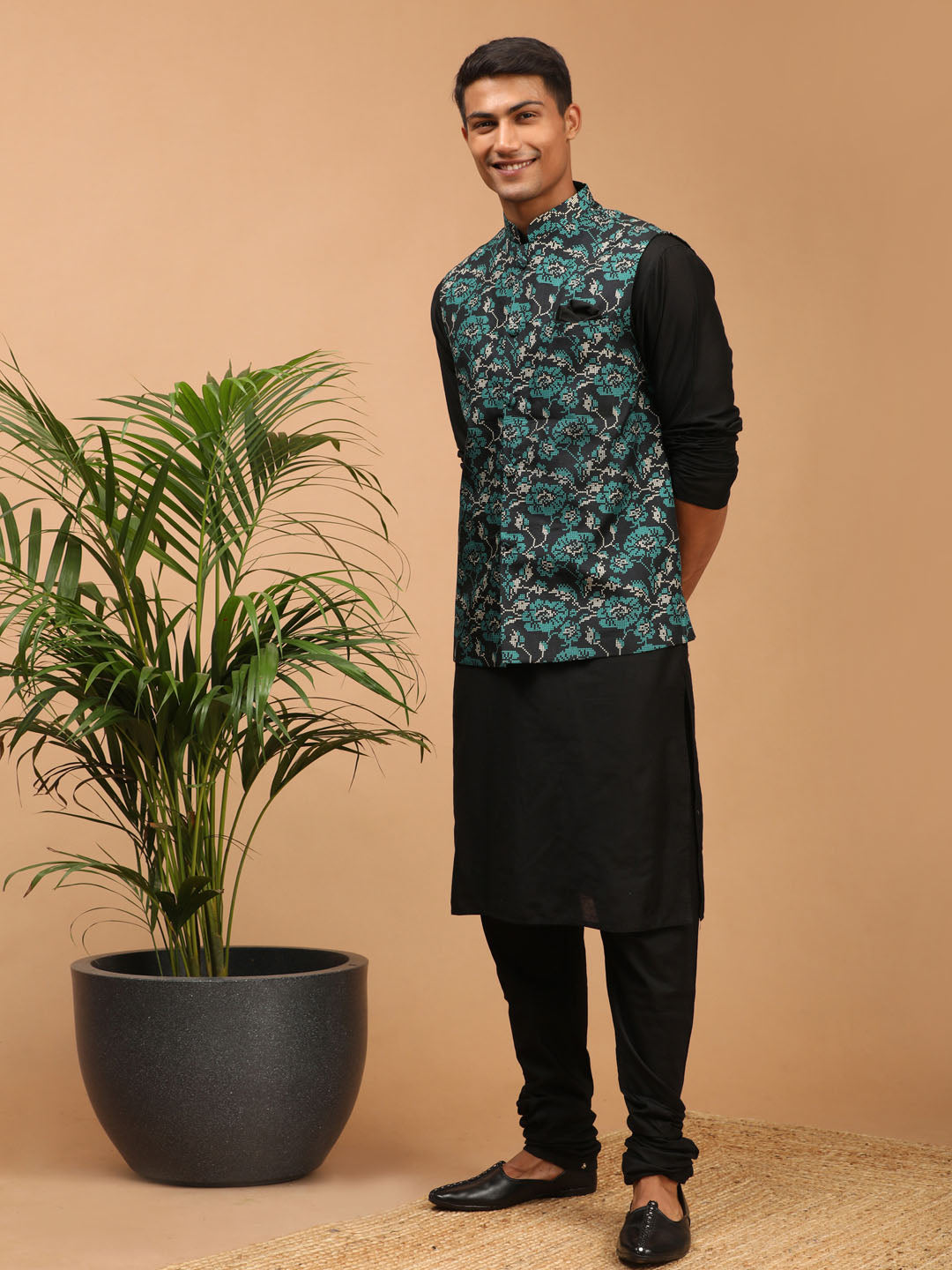 Men's Green Printed Nehru Jacket With Black Solid Kurta & Pyjama Set