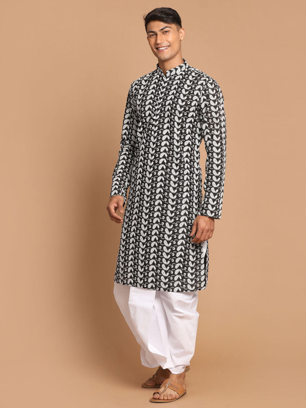 Men's Black Pure Cotton Chikankari Kurta With Dhoti Set
