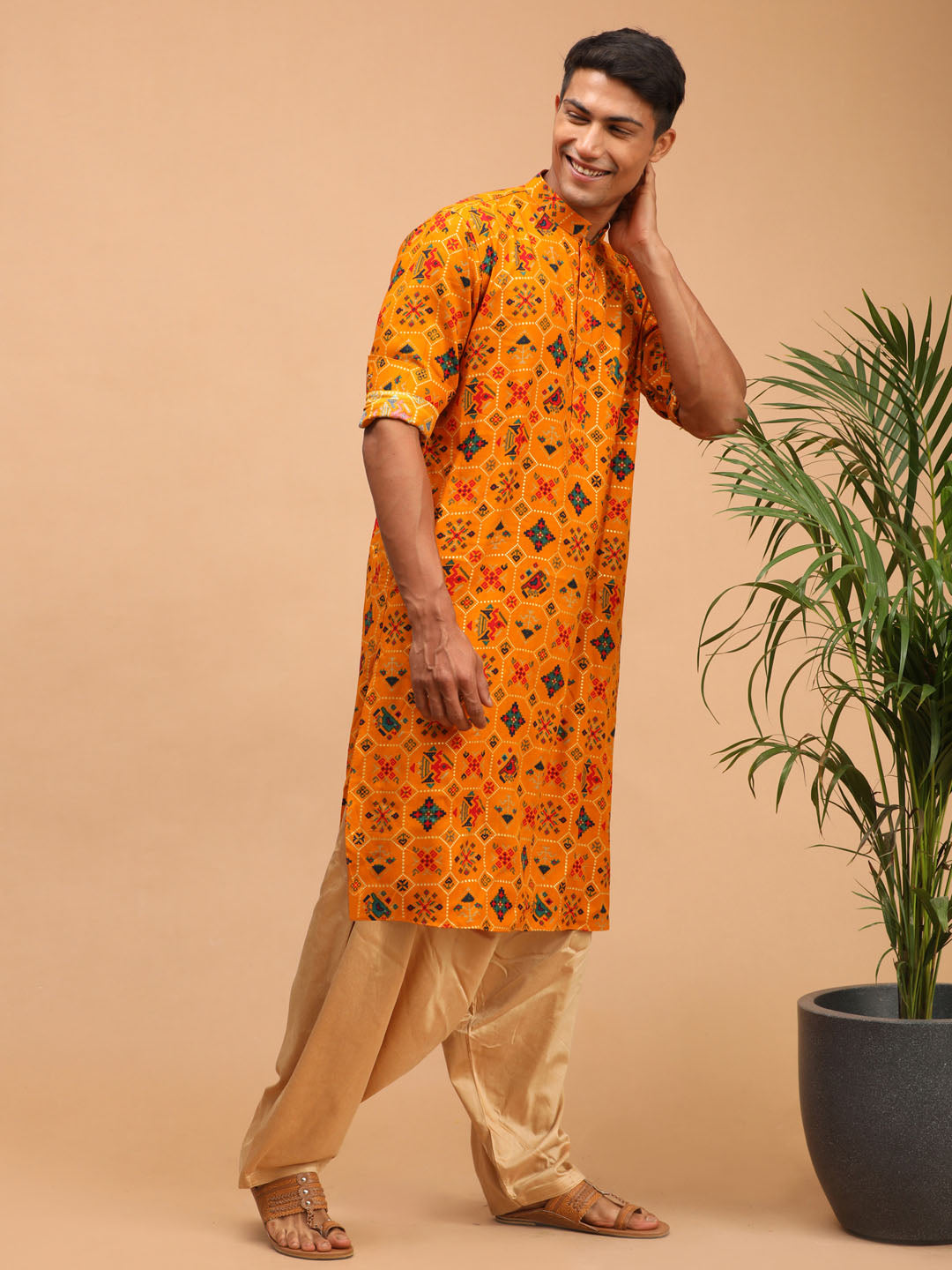 Men's Yellow Printed Rayon Kurta With Patiala Set
