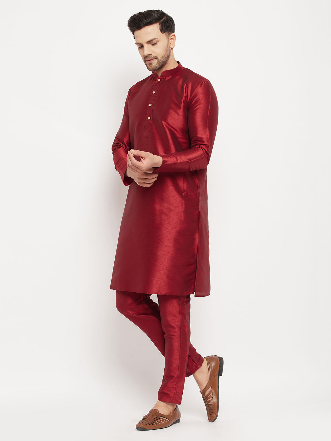 Men's Maroon Silk Blend Kurta And Maroon Pant Style Pyjama Set