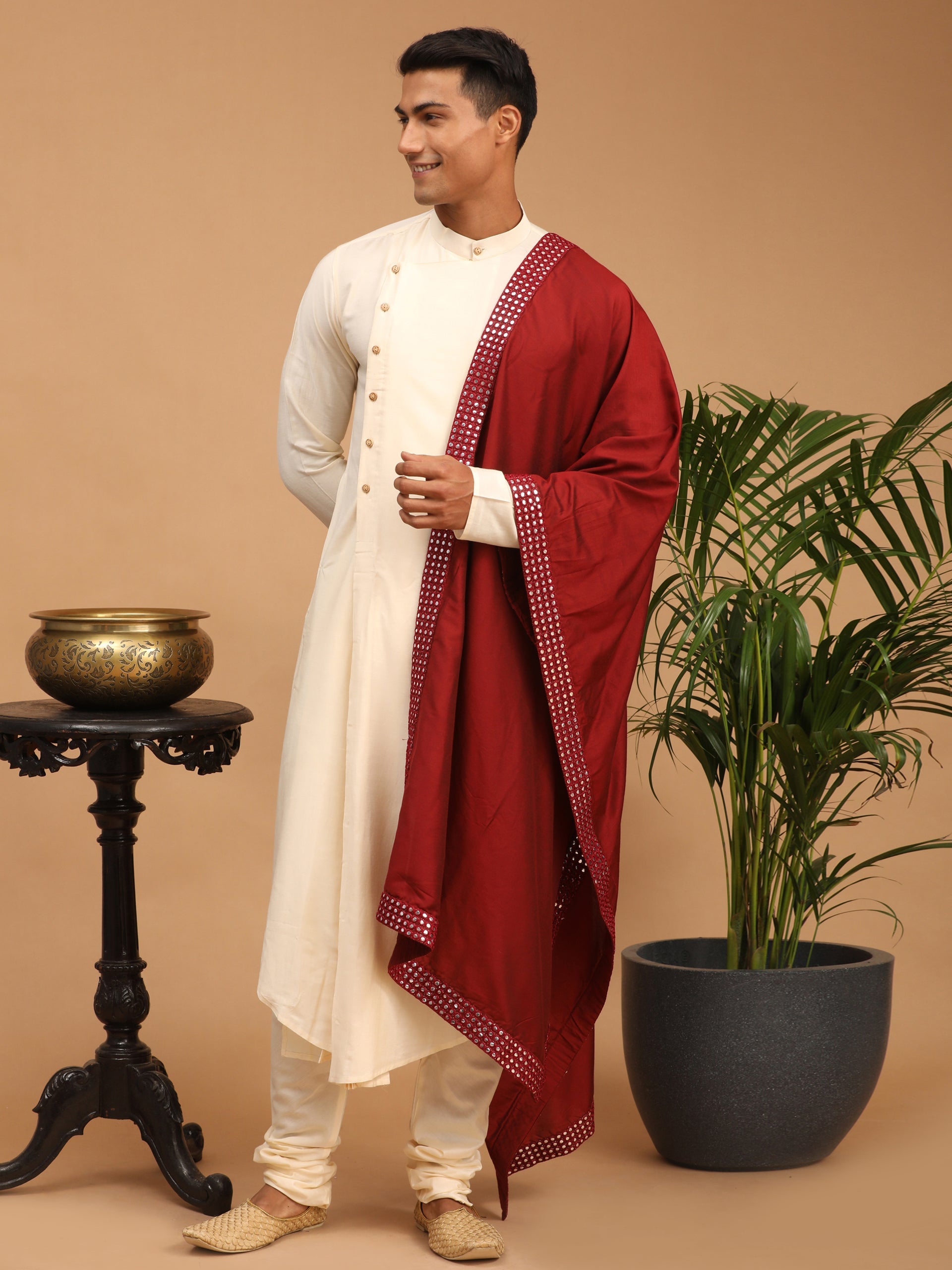 Men's Cream Pleated Kurta And Churidar Set With Maroon Mirror Dupatta
