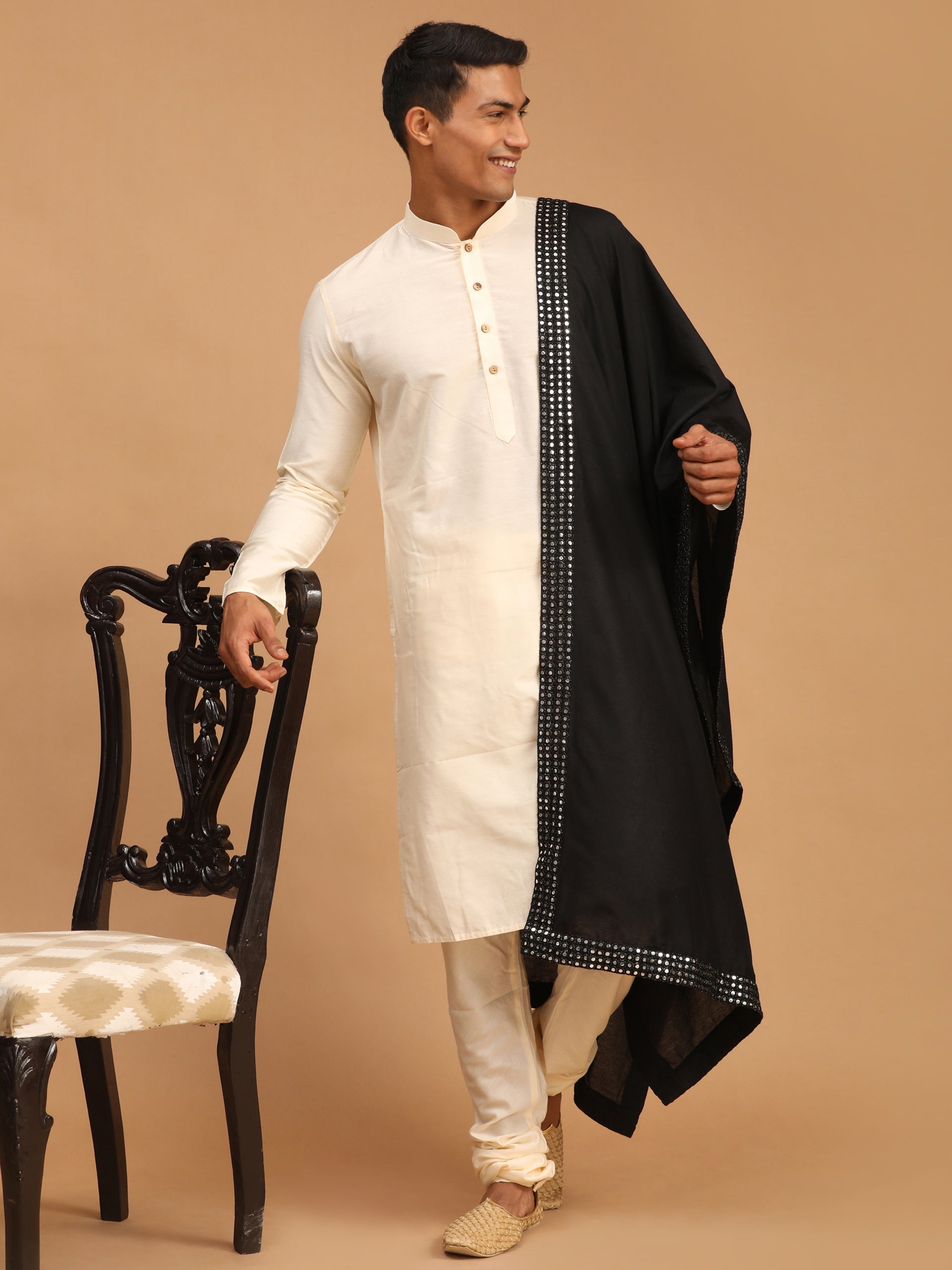 Men's Cream Viscose Kurta Pyjama And Dupatta Set