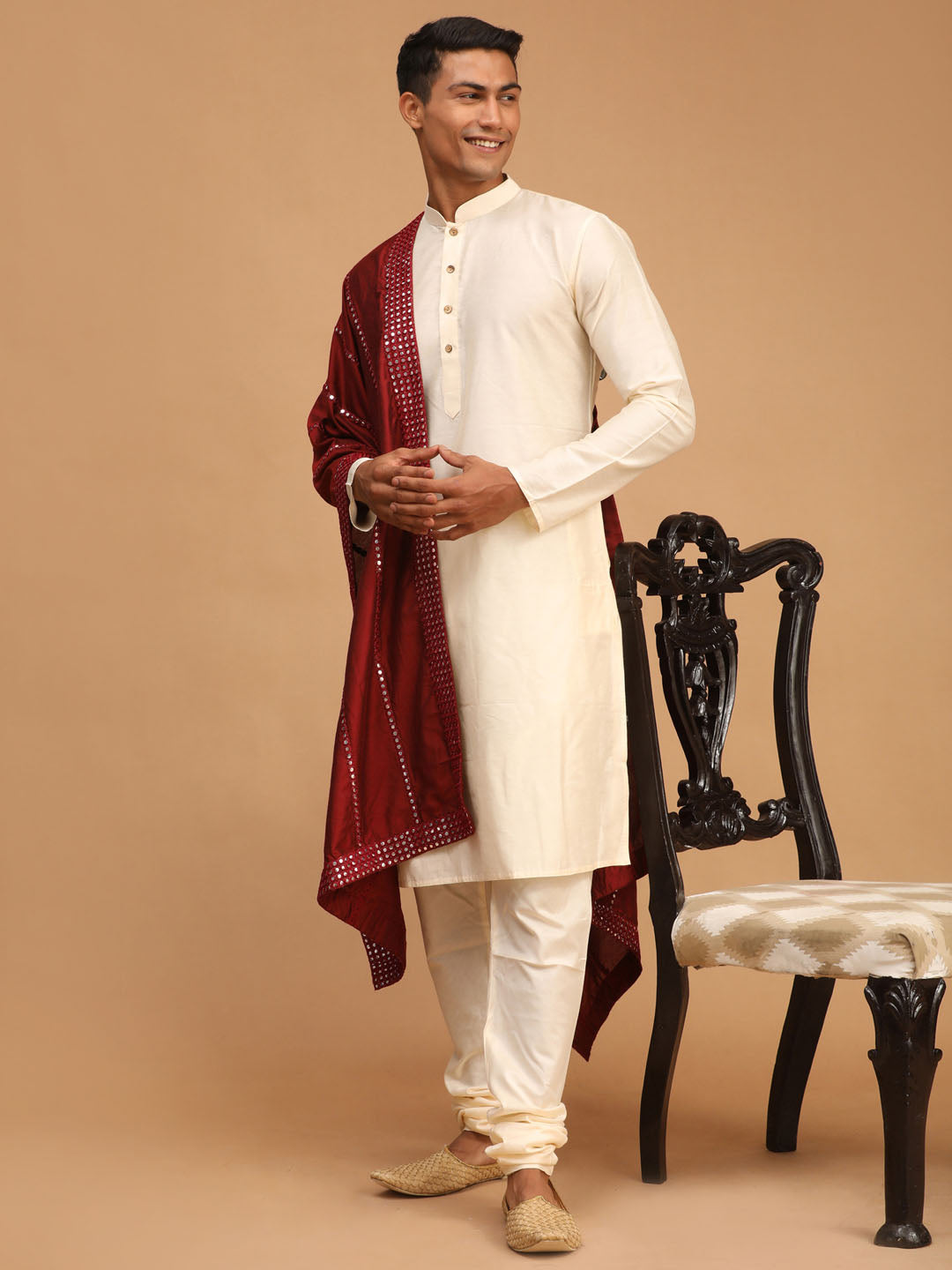 Men's Cream Viscose Kurta Pyjama And Dupatta Set