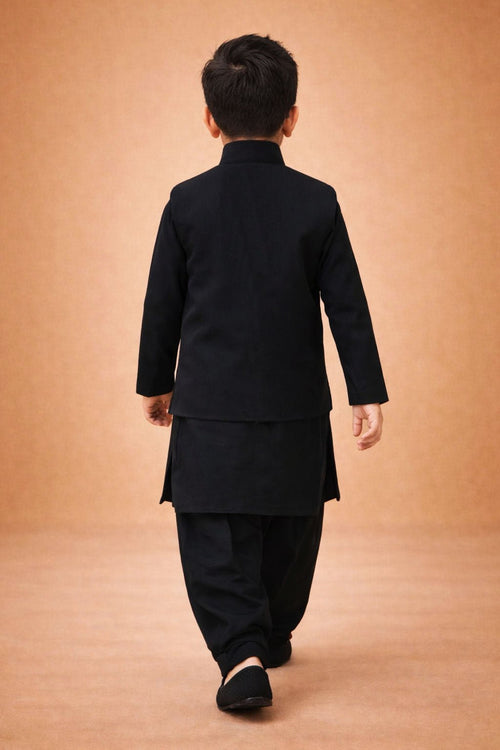 Boys Imported Suiting Solid Nehru Jacket Kurta Patiala Dupatta Set
