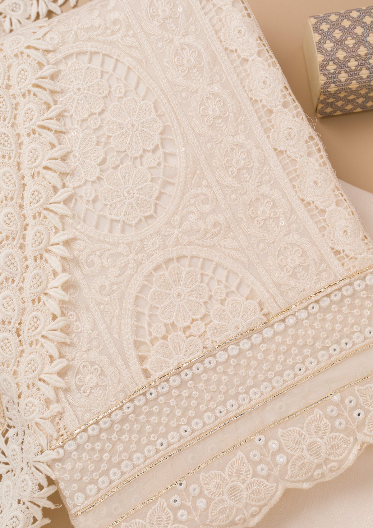 Cream Threadwork Georgette Unstitched Salwar Suit