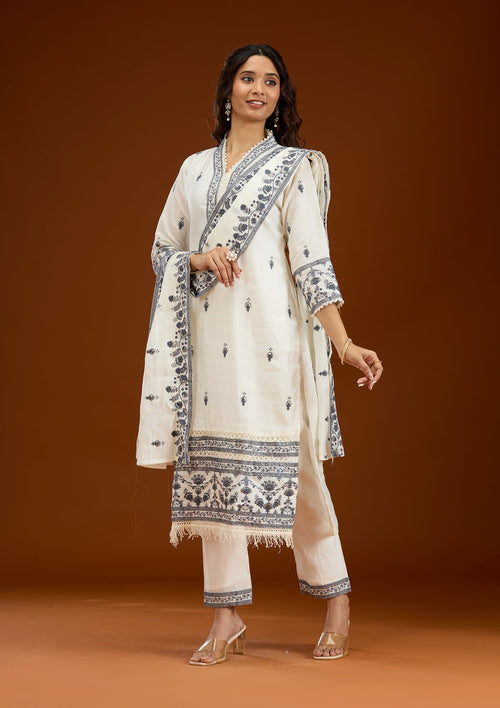 Cream Threadwork Semi Crepe Readymade Salwar Suit