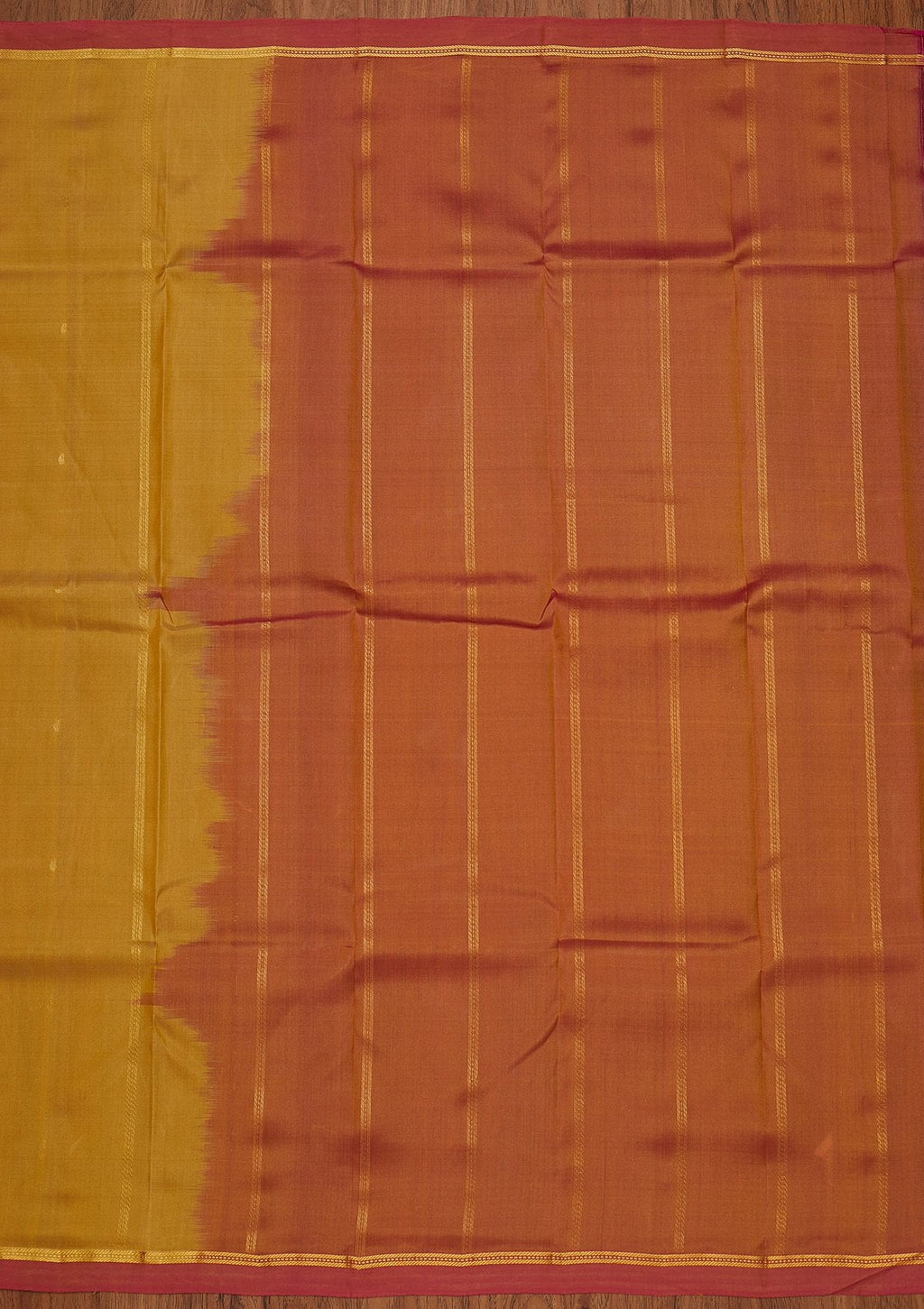 Gold Zariwork Pure Silk Saree