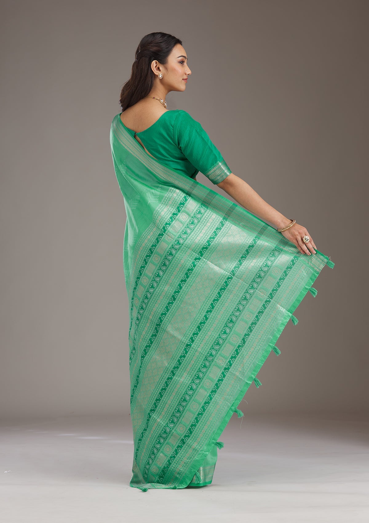 Green Zariwork Tissue Saree