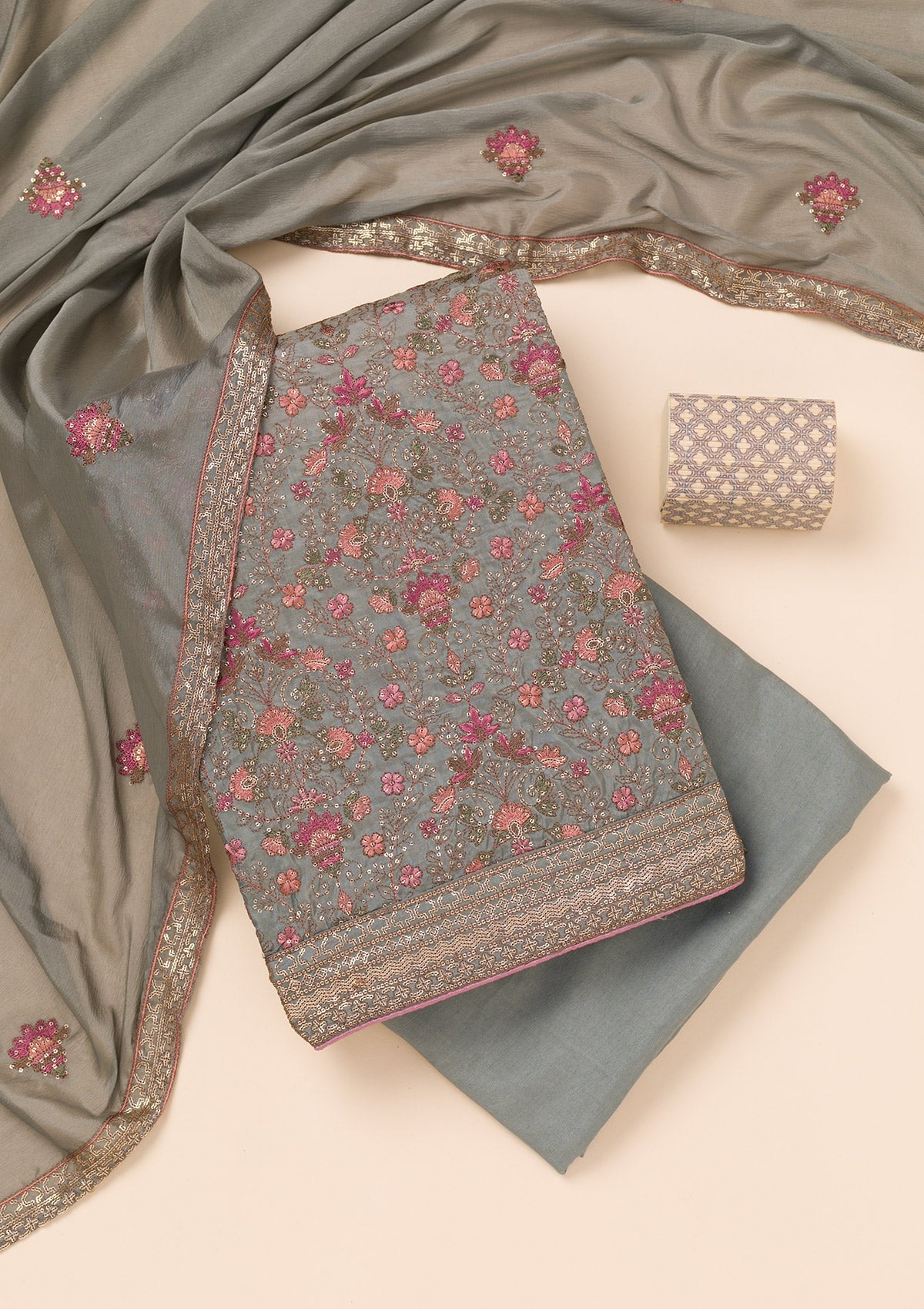 Grey Threadwork Semi Crepe Unstitched Salwar Suit