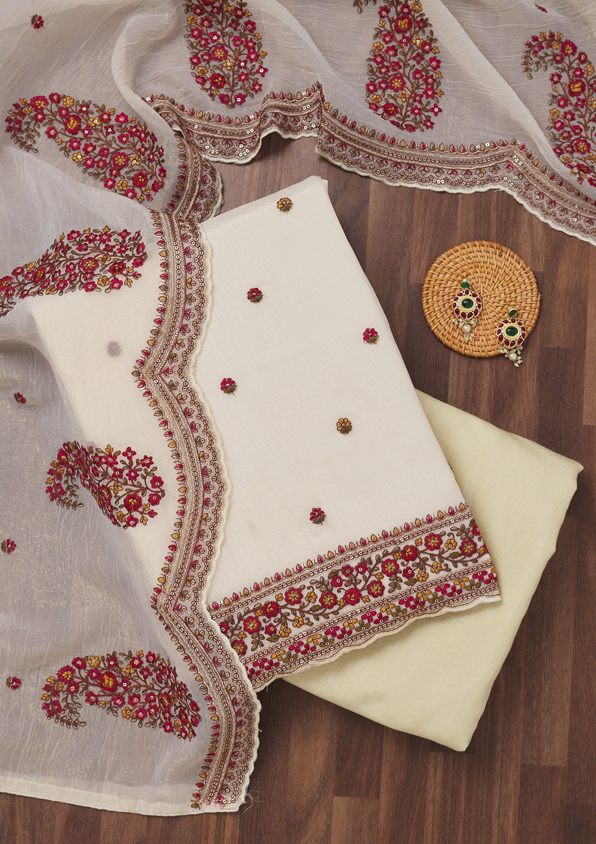 Off White Threadwork Chiffon Unstitched Salwar Suit