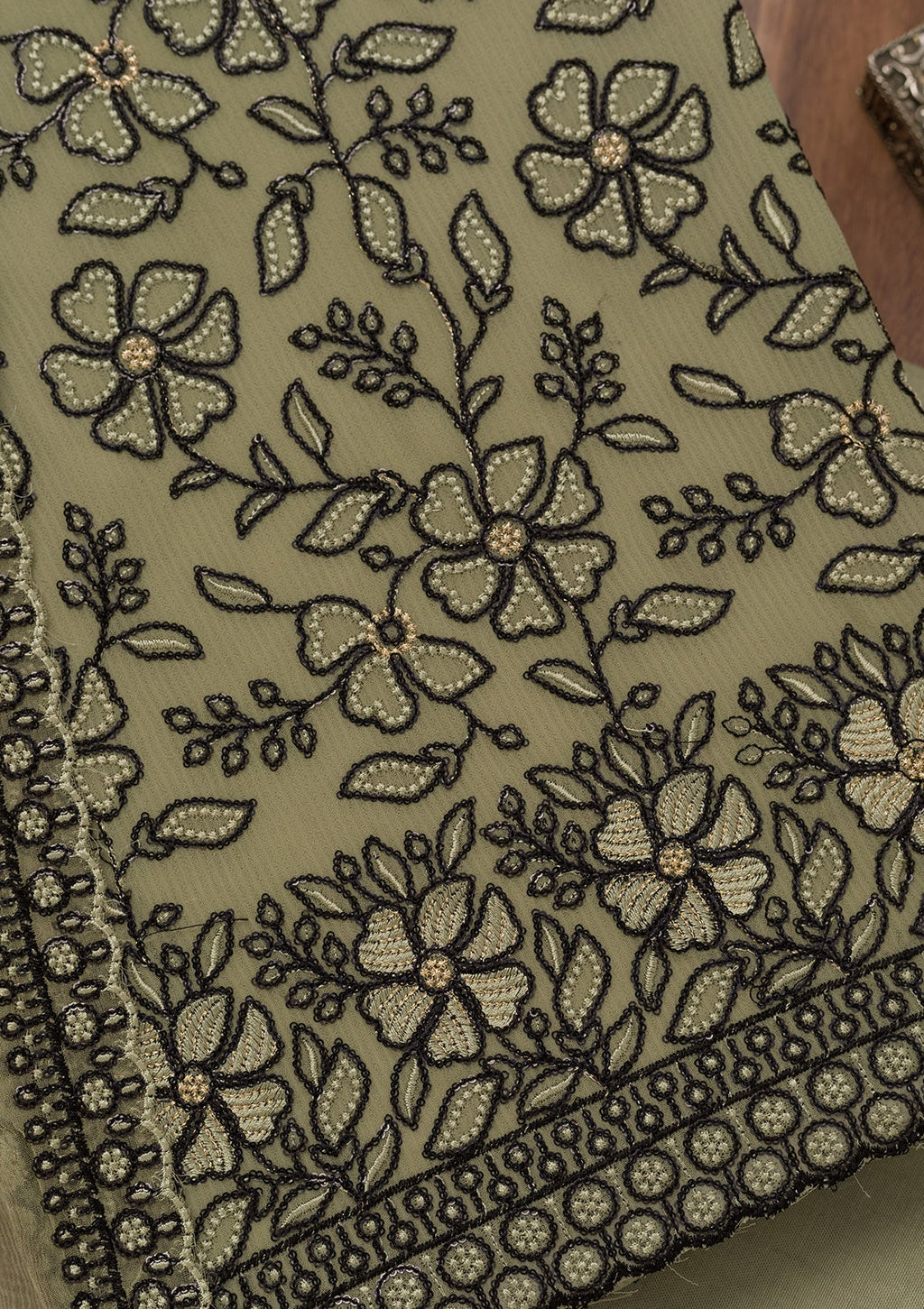 Pista Green Threadwork Georgette Unstitched Salwar Suit