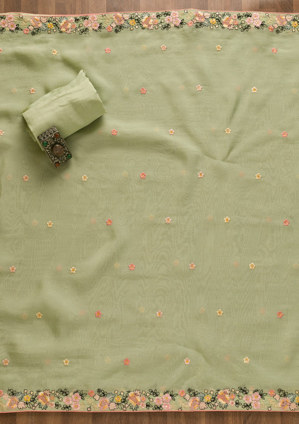 Pista Green Threadwork Tissue Unstitched Salwar Suit