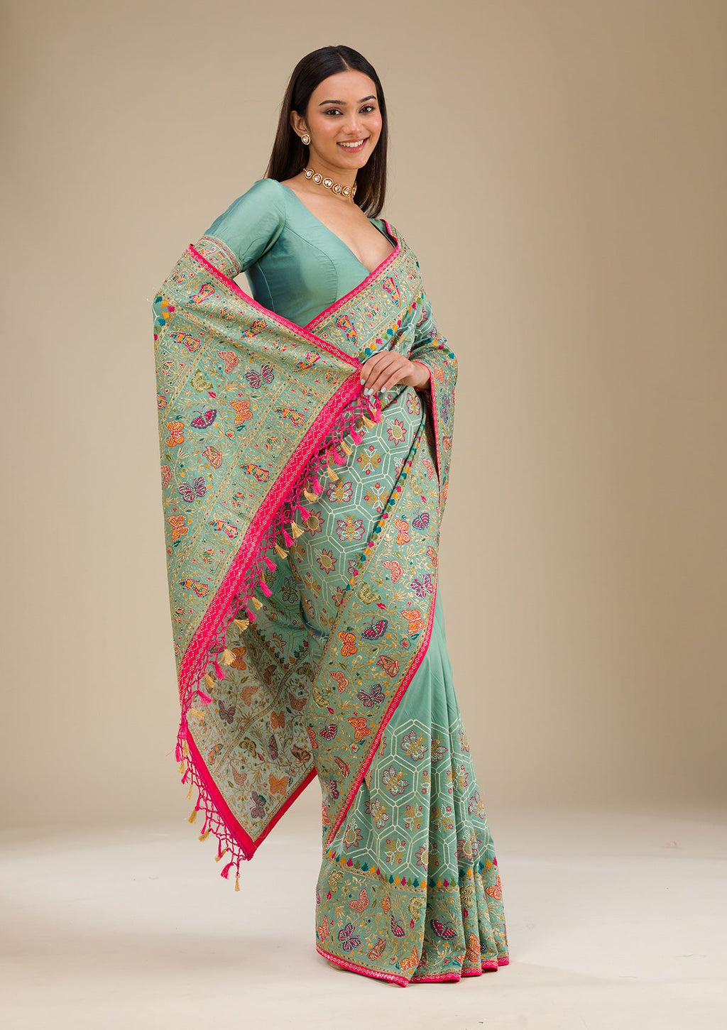 Rama Green Threadwork Tissue Saree