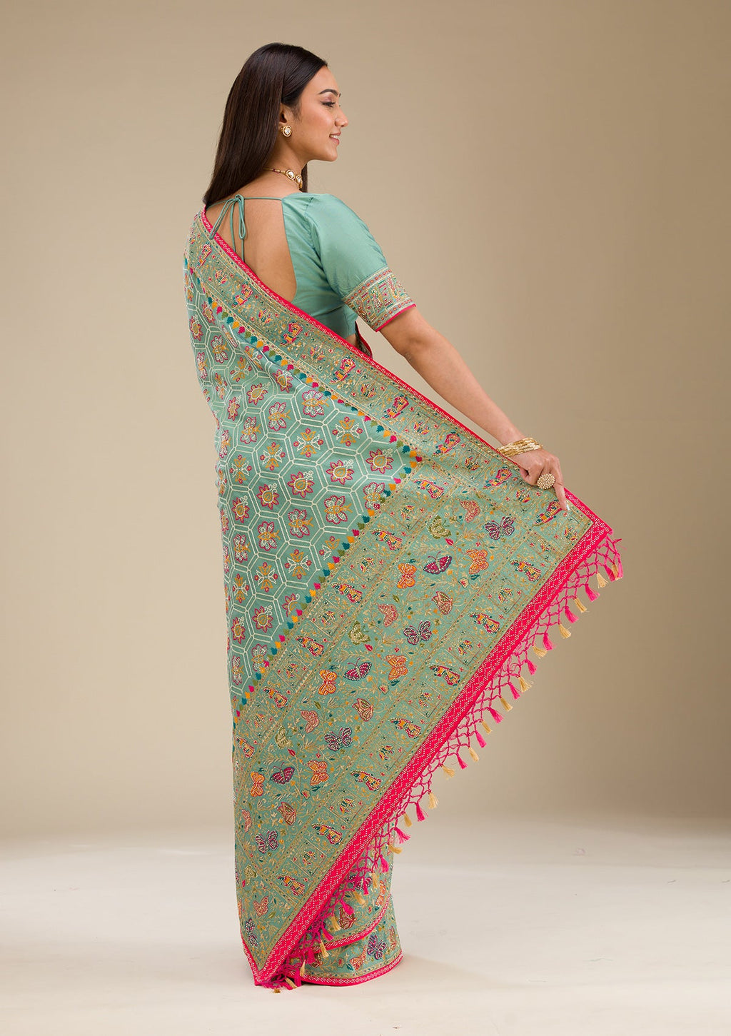 Rama Green Threadwork Tissue Saree