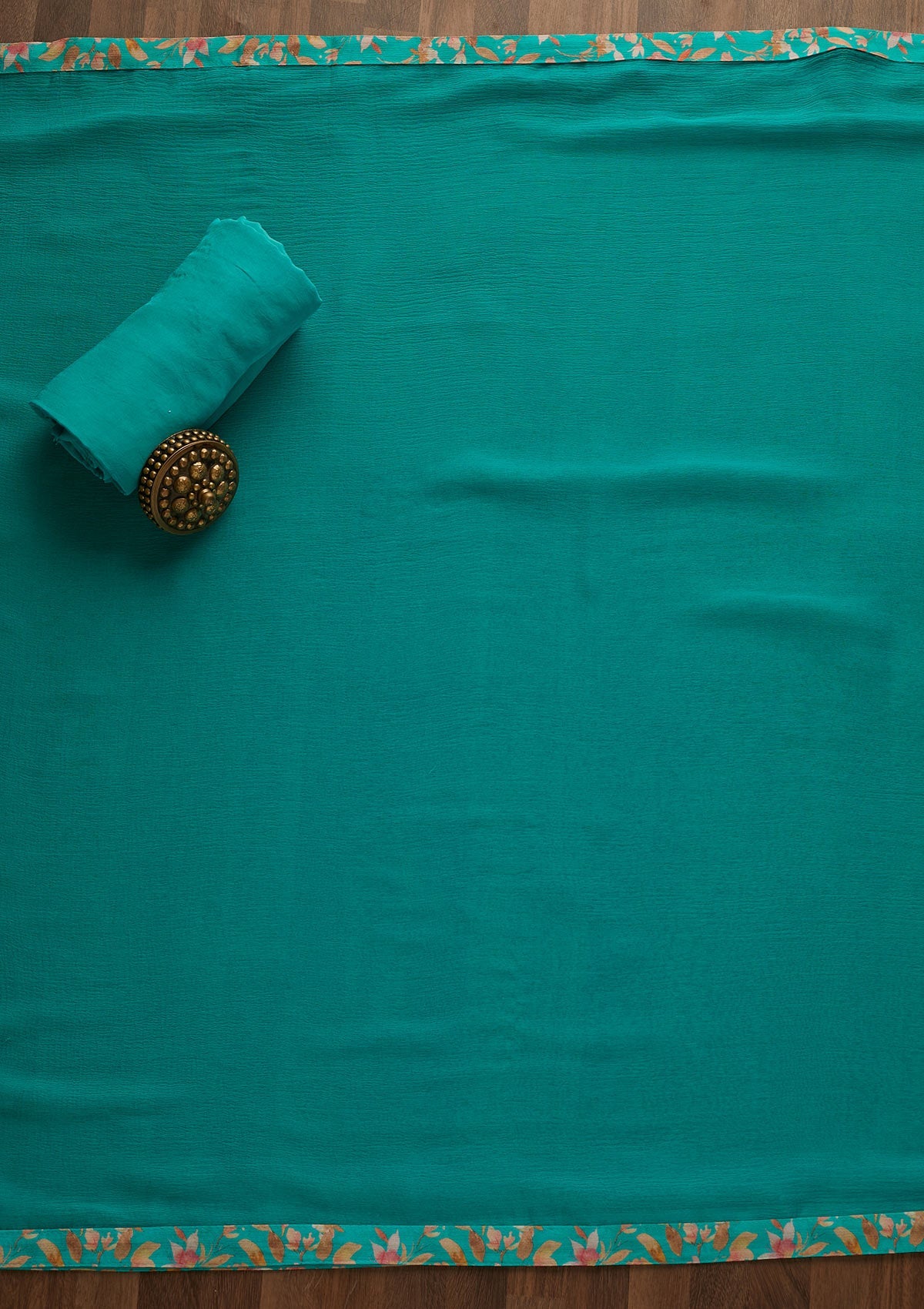 Sea Green Threadwork Semi Crepe Unstitched Salwar Suit