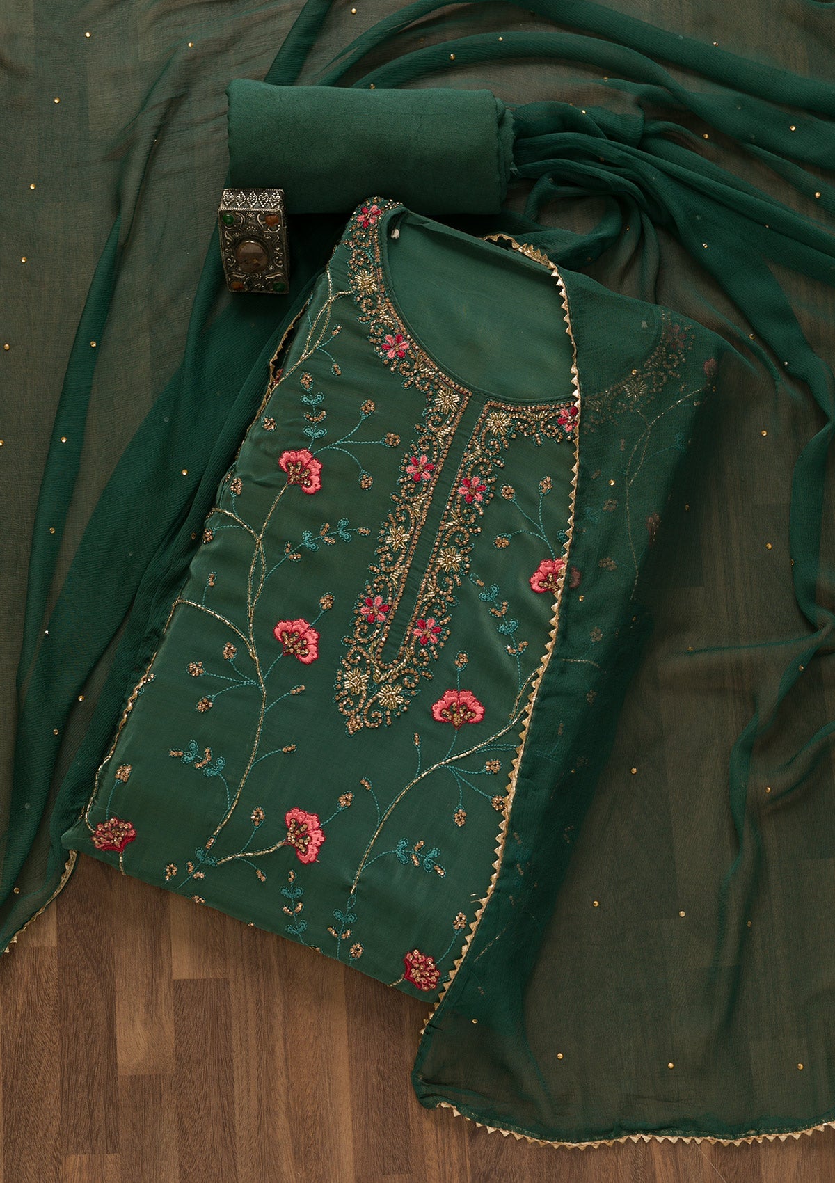 Sea Green Stonework Crepe Unstitched Salwar Suit
