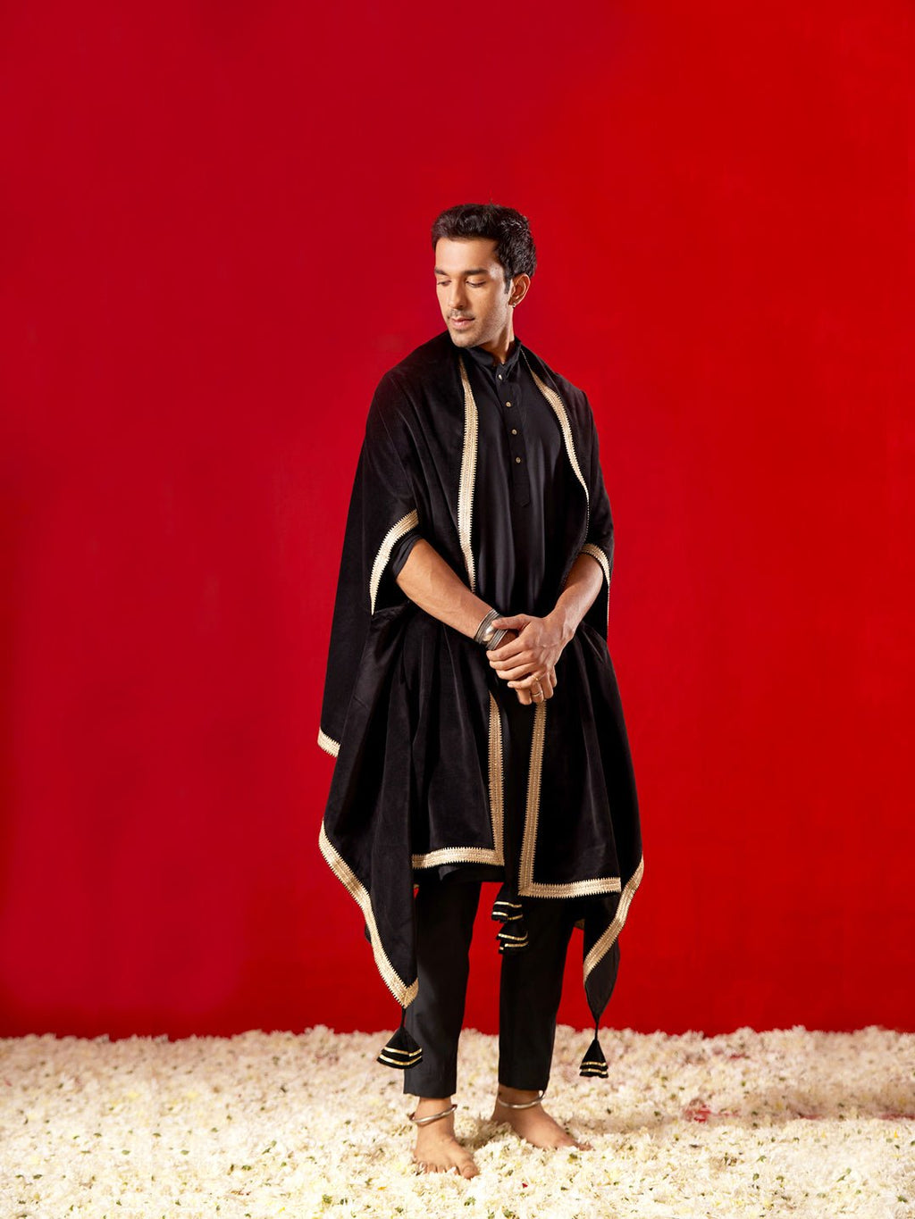 Men's Black Silk Blend Kurta Pyjama Set with Velvet Dupatta
