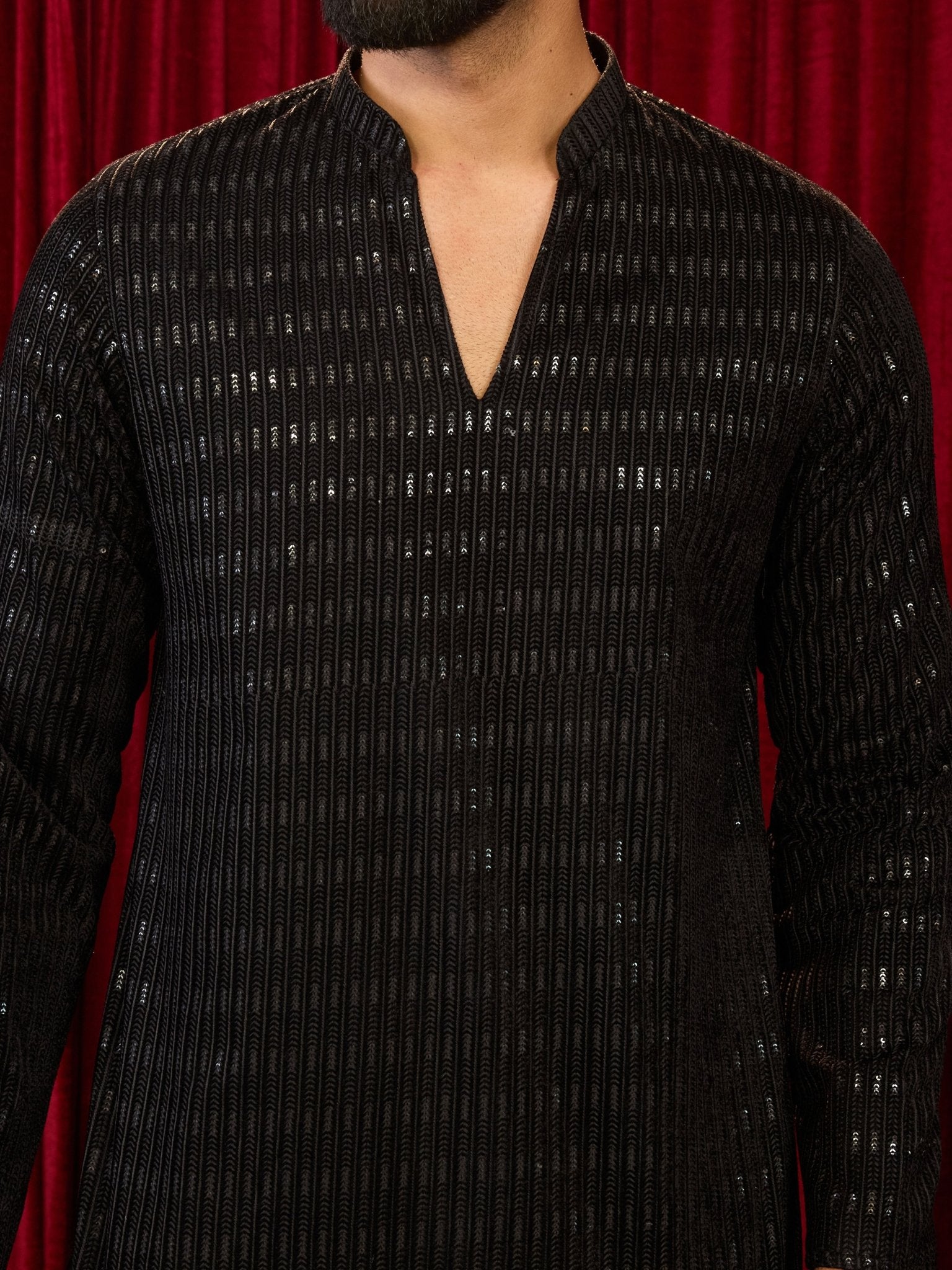 Men's Black Velvet Geometric Thread Sequin Embroidered Long Kurta