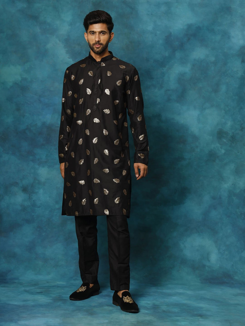 Men's Black Viscose Sequin Embroidered Kurta Pyjama Set