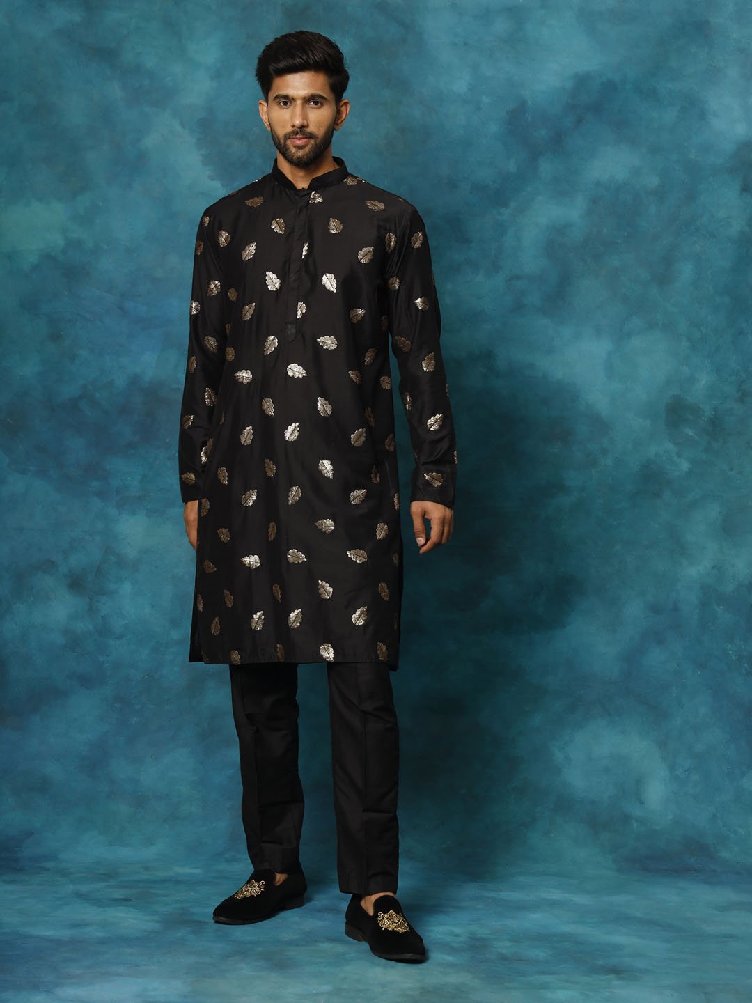 Men's Black Viscose Sequin Embroidered Kurta Pyjama Set