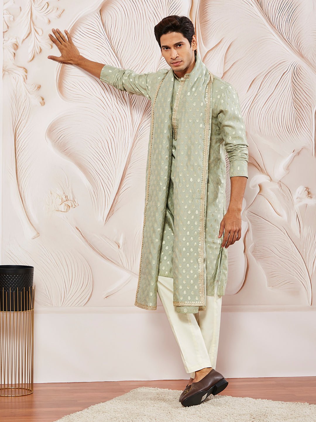 Men's Green Kurta Pyjama with Woven Dupatta Set