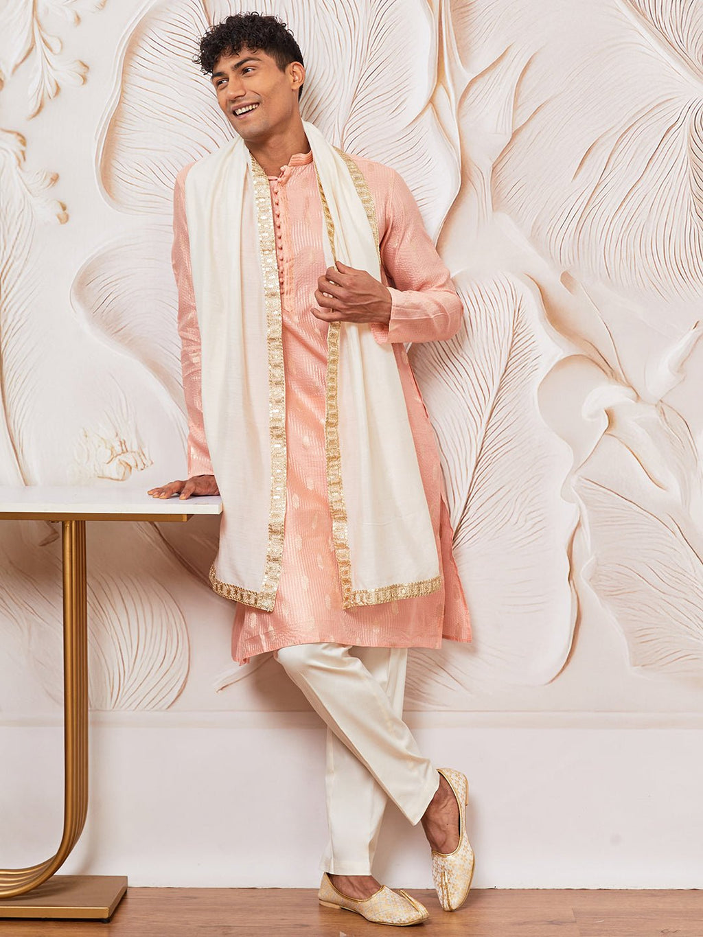 Men's Pink Gold Jacquard Zari Kurta with Pyjama and Lace Border Dupatta Set