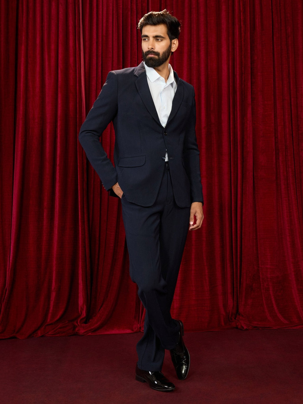 Men's's Navy Blue Solid Lachka Mink Suiting Blazer with Straight Pant Set