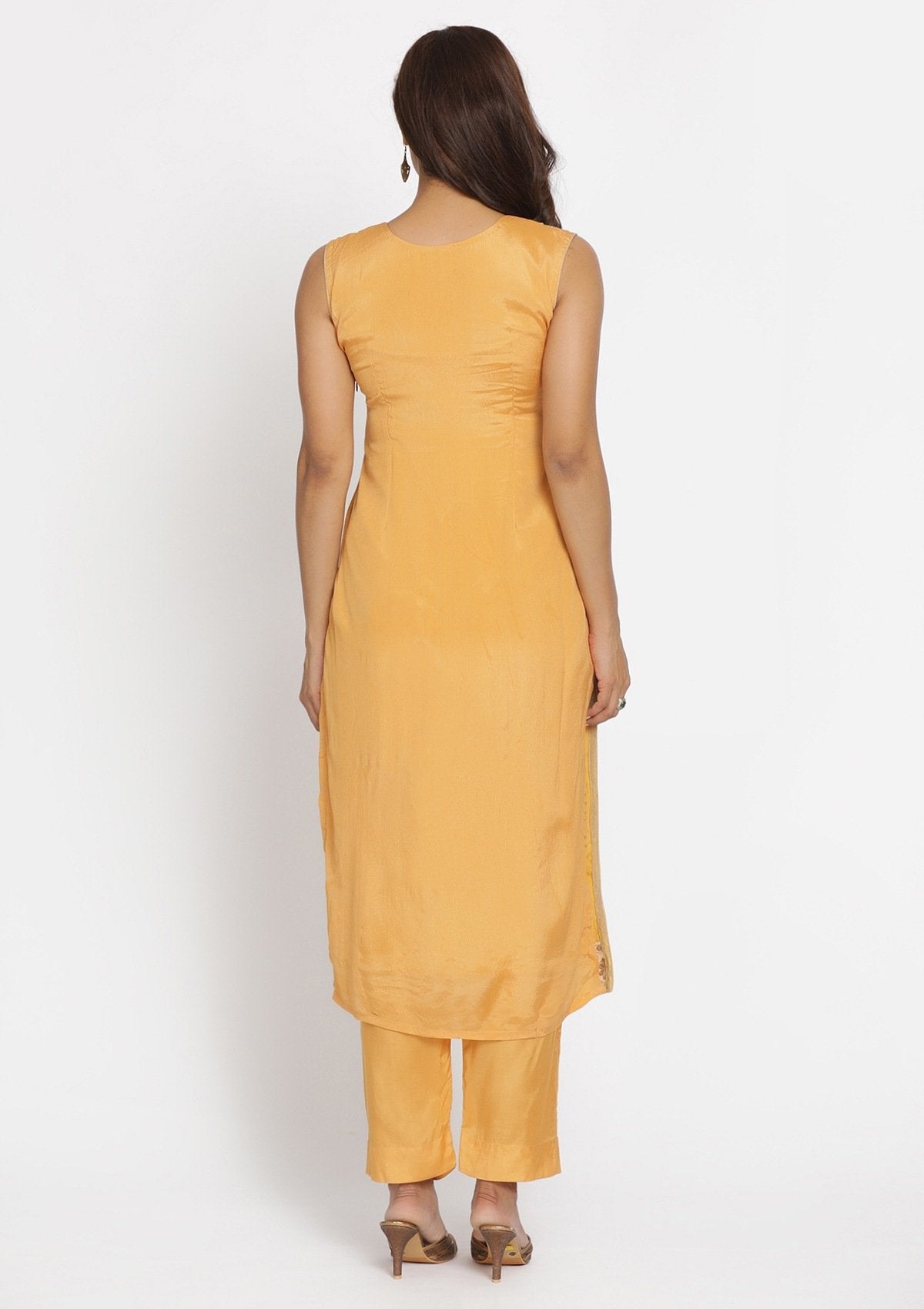 Mustard Gotapatti Semi Crepe Unstitched Salwar Suit